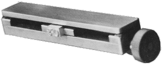 Self-Centreing Typeholder Self-Centreing Typeholder